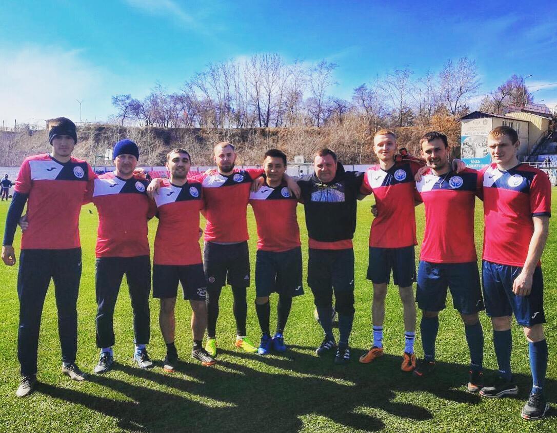 Команда КГБУЗ «Красноярская межрайонная клиническая больница №4» заняла 1 место в соревновании по мини-футболу