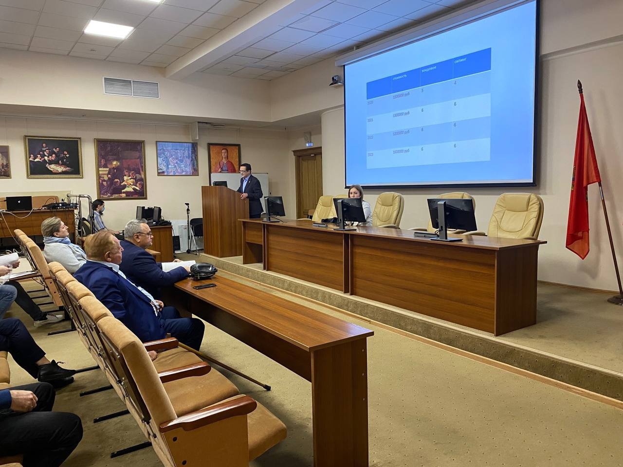 Р.А. Бичурин выступил с докладом на совещании сообщества хирургов