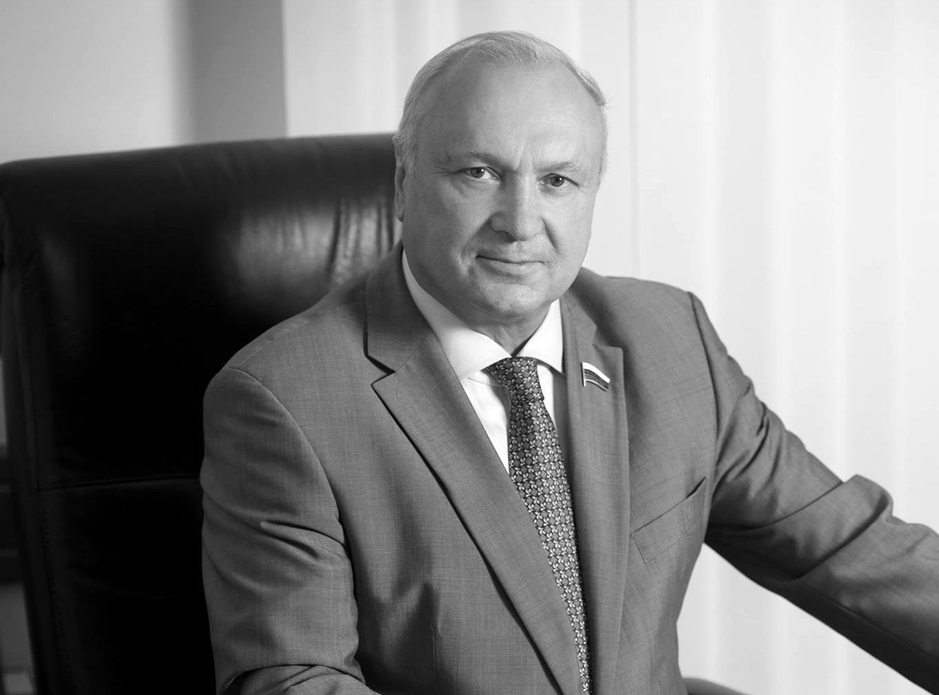 Коллектив КМКБ №4 вспоминает Петра Пимашкова