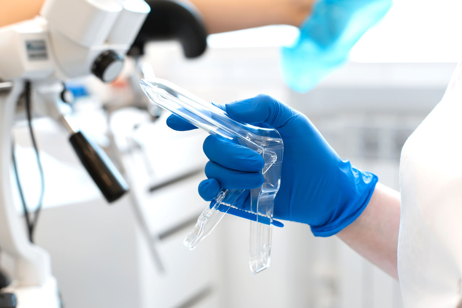 Биопсия шейки матки в КГБУЗ «КМКБ №4».