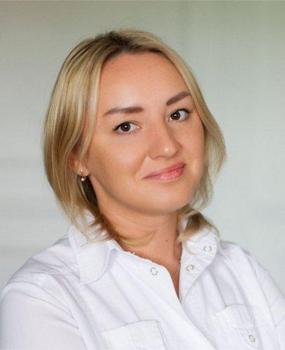 «Поймите, прививка спасёт не только вас»: что врачи думают о вакцинации и прогнозах на пандемию