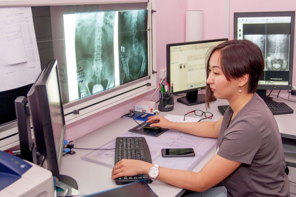 С Днем рентгенолога! 