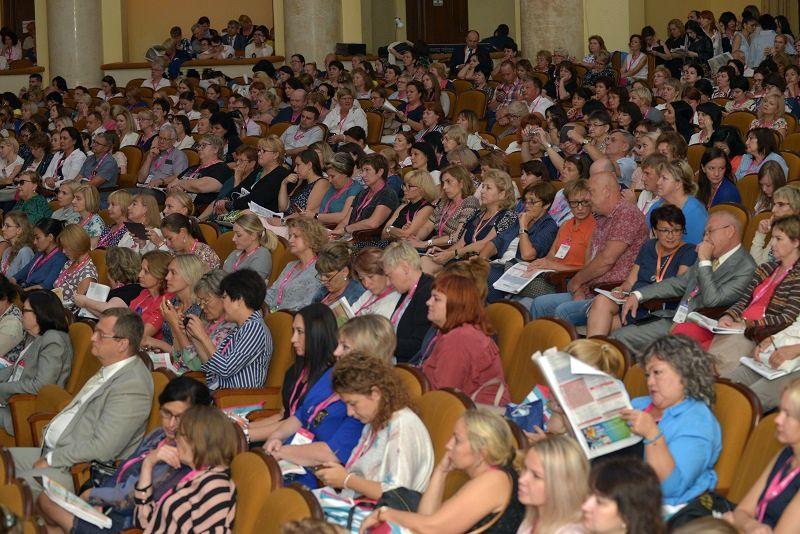 Сотрудники КГБУЗ "КМКБ №4" приняли участие в  XI Общероссийском научно-практическом семинаре «Репродуктивный потенциал России: версии и контраверсии»  