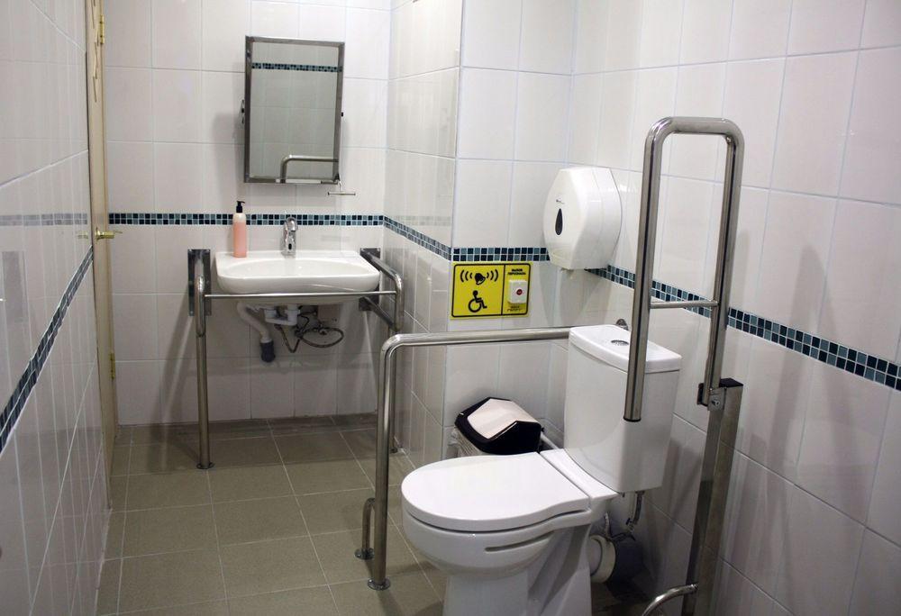 В Красноярской межрайонной клинической больнице №4 продолжается работа по созданию доступной среды