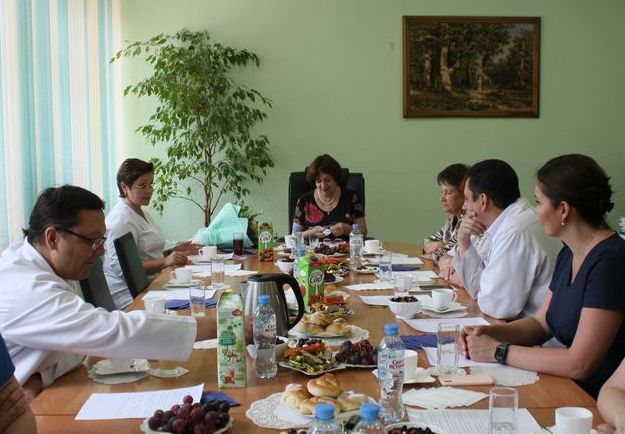 JMwVuoBFZdI.jpg